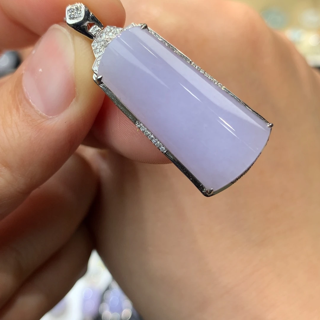 翡翠吊坠(不含链)18K金镶嵌紫罗兰无事牌