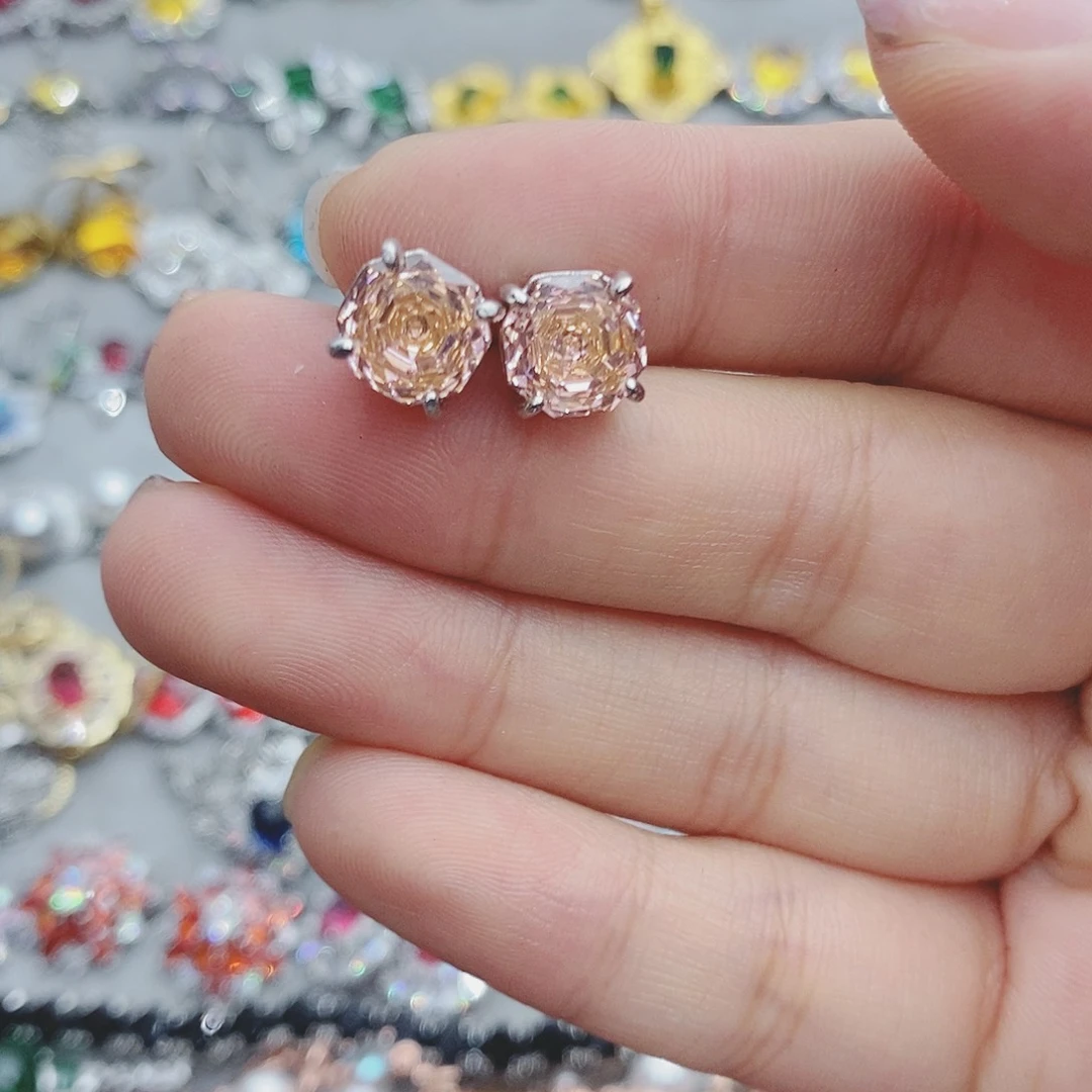 【闪购商品】银S925镶嵌耳饰托帕石