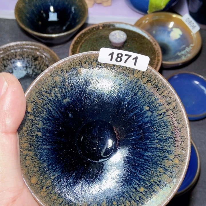 茶盏山中有朵雨做的雲