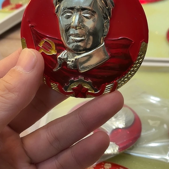 义***乀像章一一一一一一一