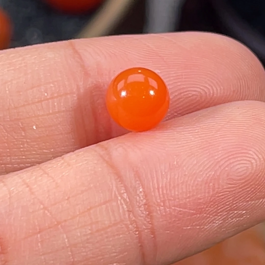 南红玛瑙未镶嵌圆珠6.7mm不退换