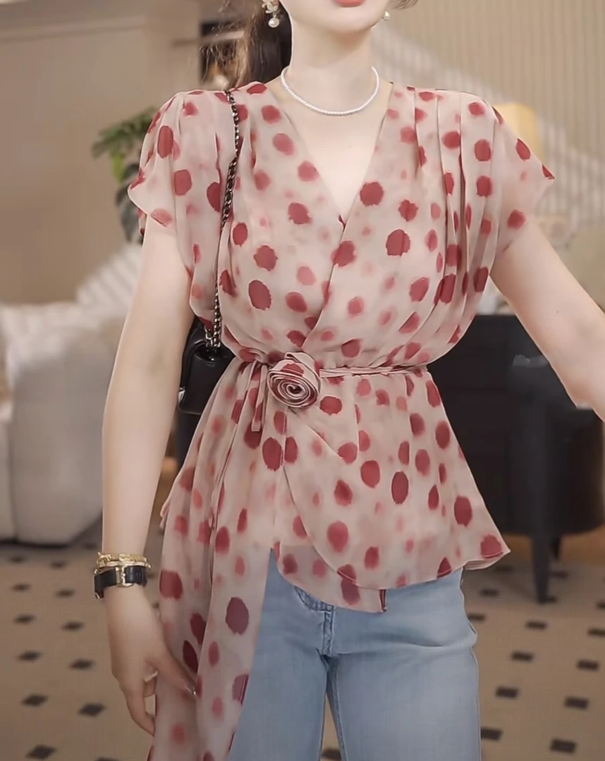 2025夏季新款撞色波点设计感短袖上衣时尚洋气V领飘带气质百搭T恤