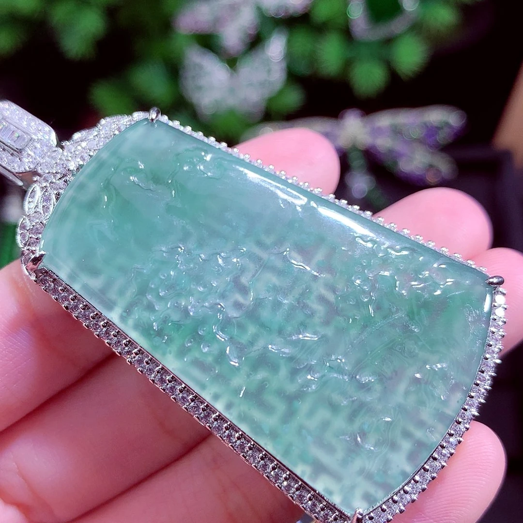 颈饰未镶嵌翡翠天然