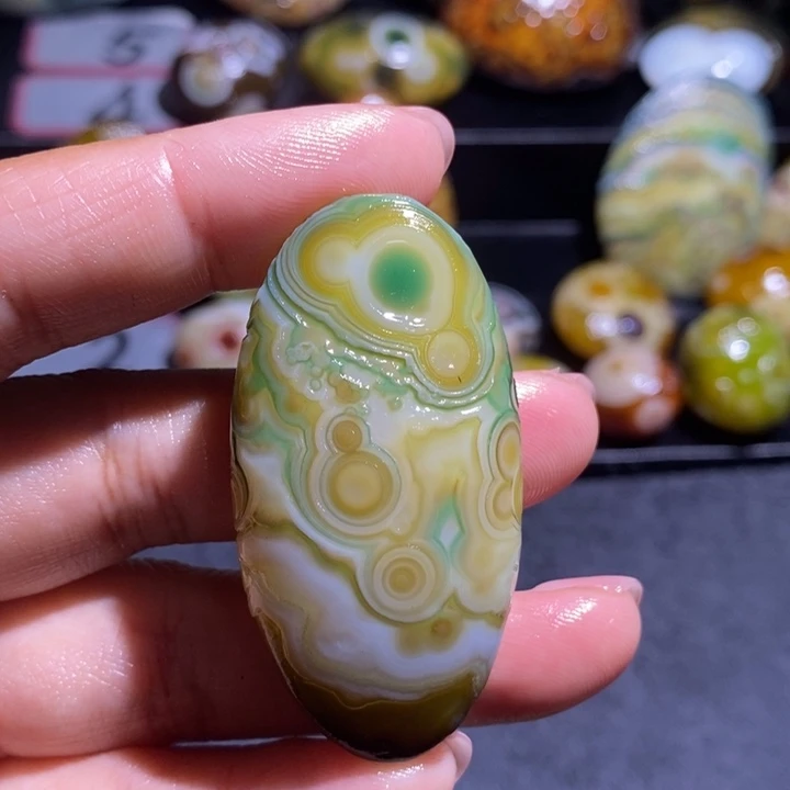 玛瑙/玉髓未镶嵌吊坠(不含链)223