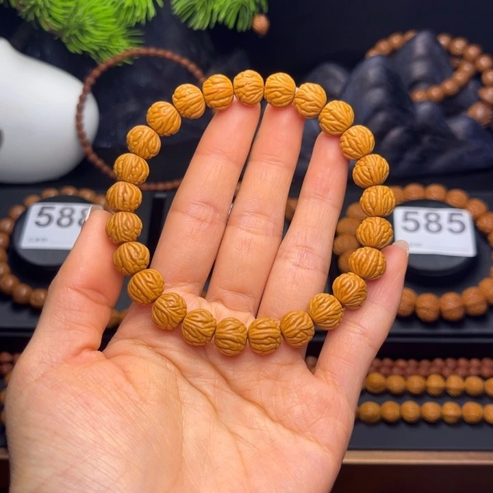 H***l桃核吊坠小金豆10.2