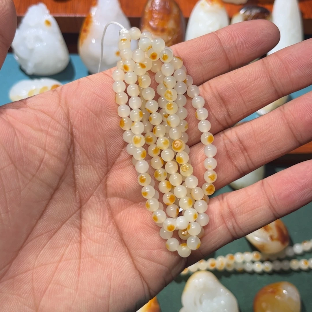 星***6和田玉未镶嵌颈饰