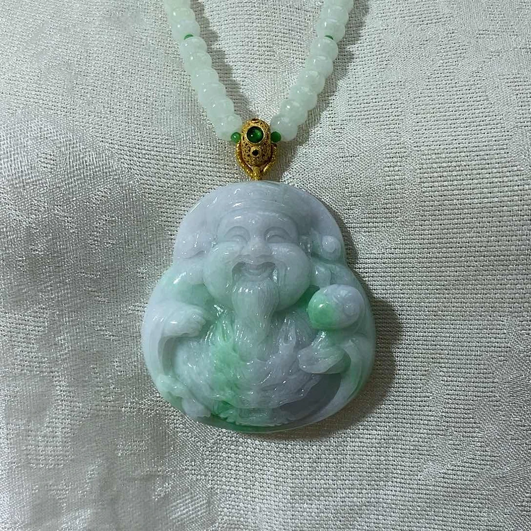 翡翠未镶嵌颈饰吊坠