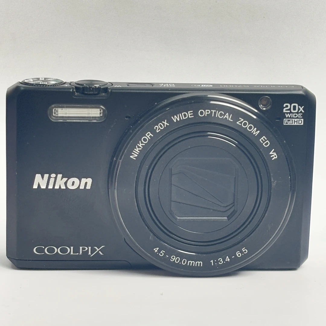 95新 Nikon/尼康 s7000黑色1600万像素20倍变焦复古ccd