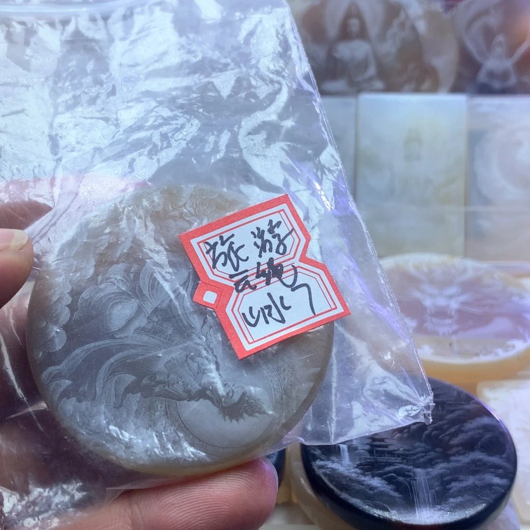 未镶嵌颈饰玛瑙/玉髓旅****g