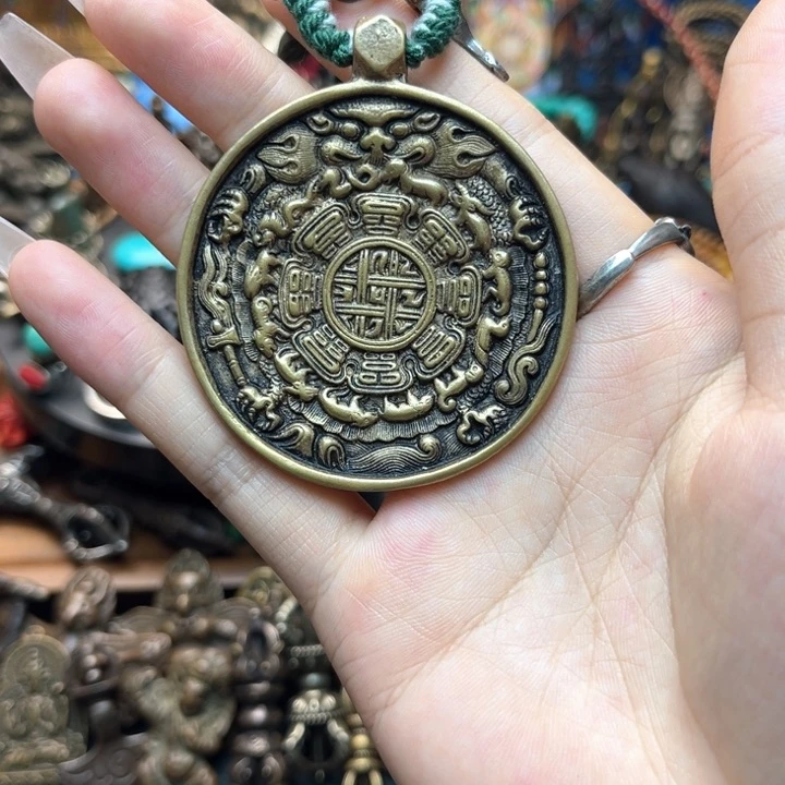 泥塑?**人闪价漏价一件