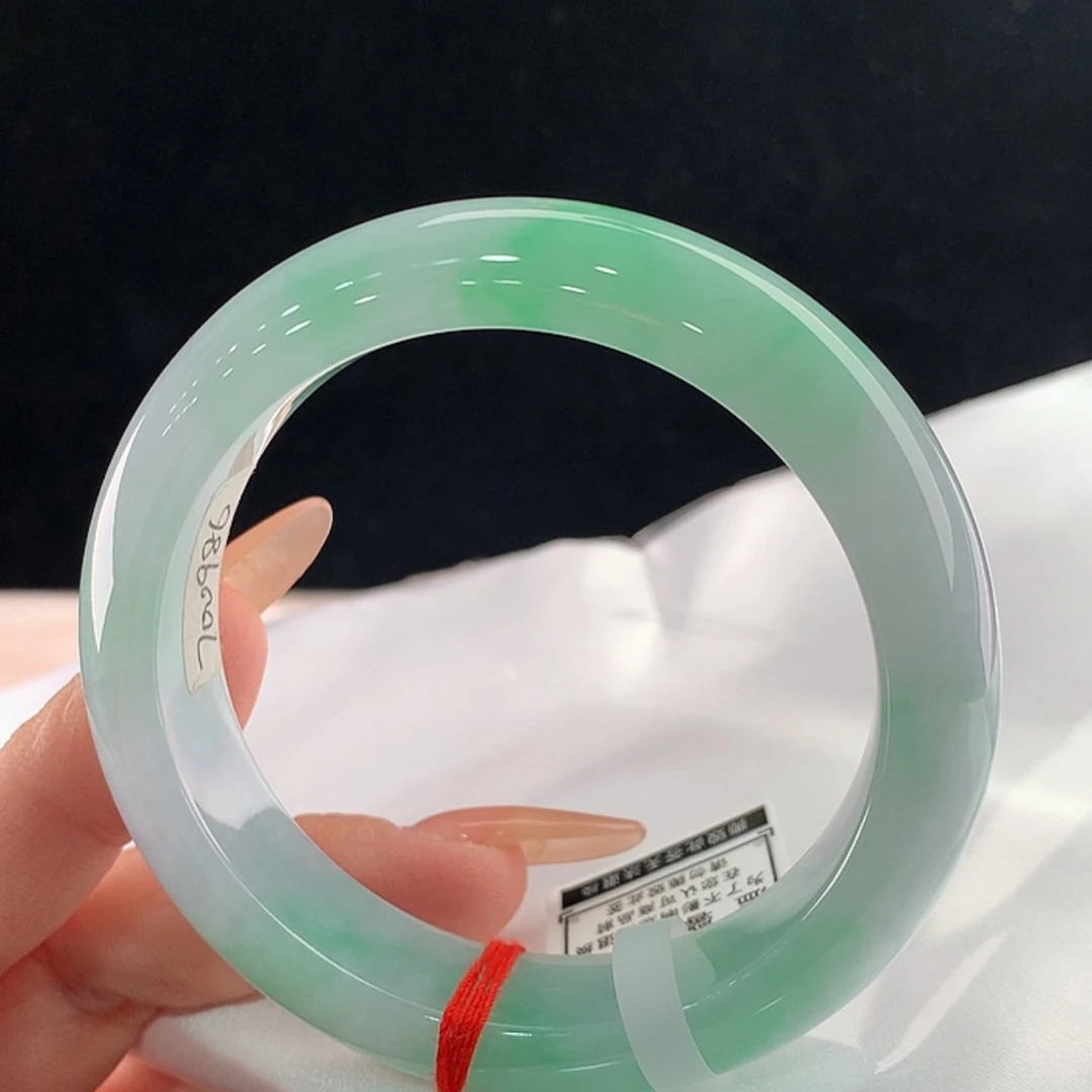 【闪购商品】未镶嵌手镯翡翠56.8，56/57