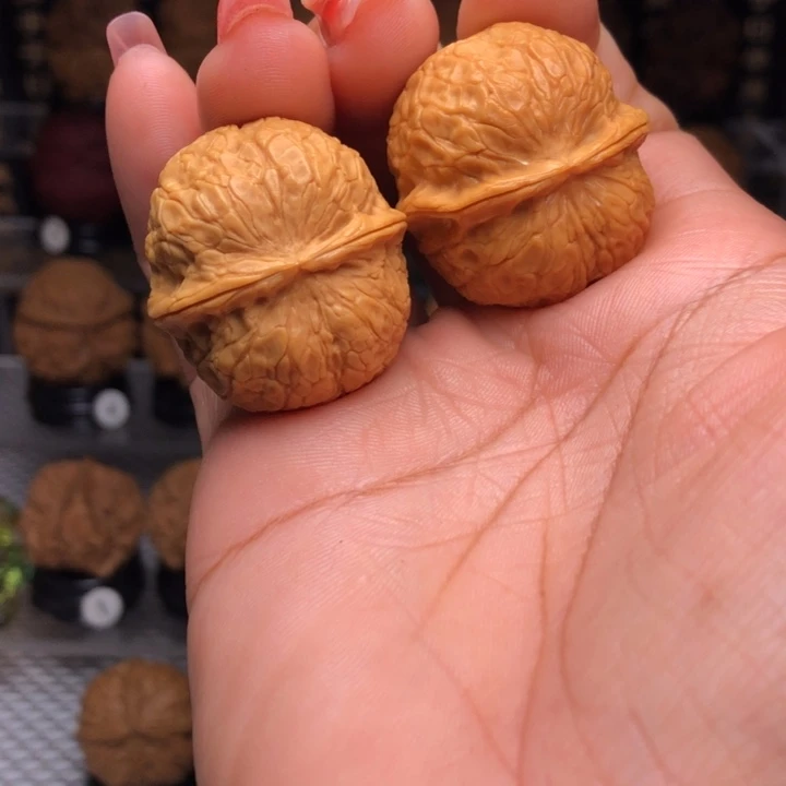 橄榄核吊坠44玄武绣球