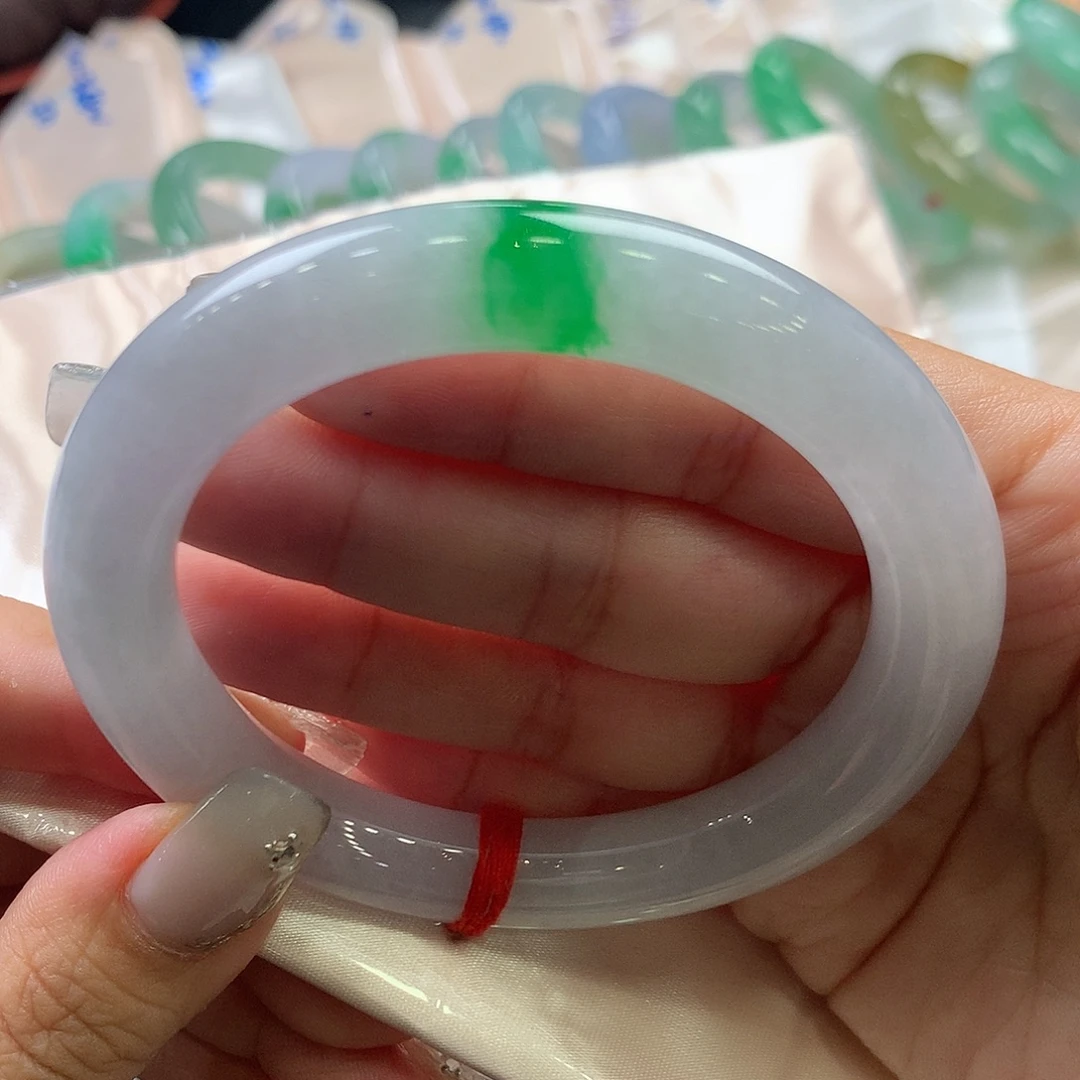 翡翠手镯未镶嵌57.5正圈