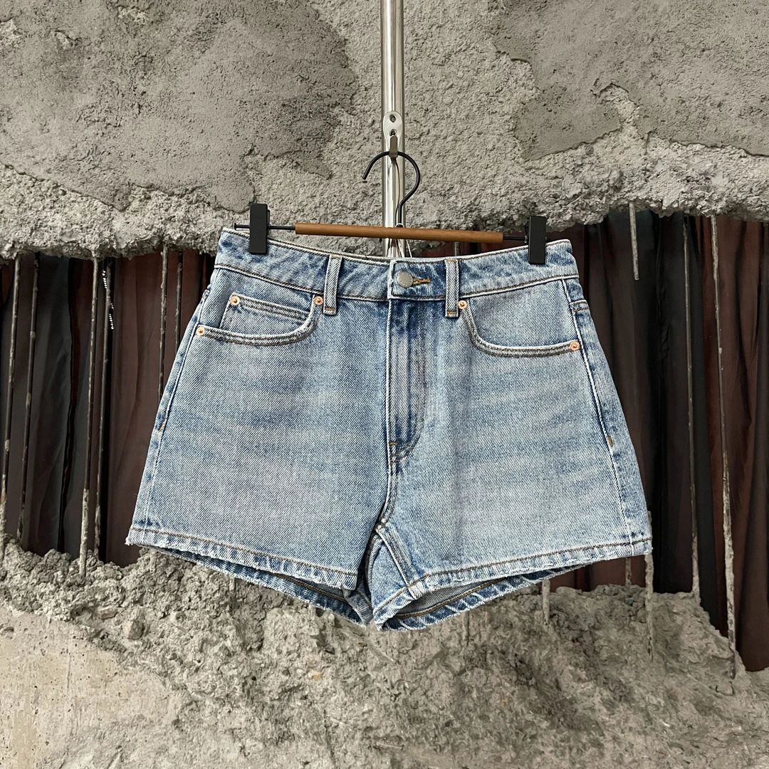 99新  Alexander wang短裤/27码/99新 简约百搭时尚潮流休闲裤