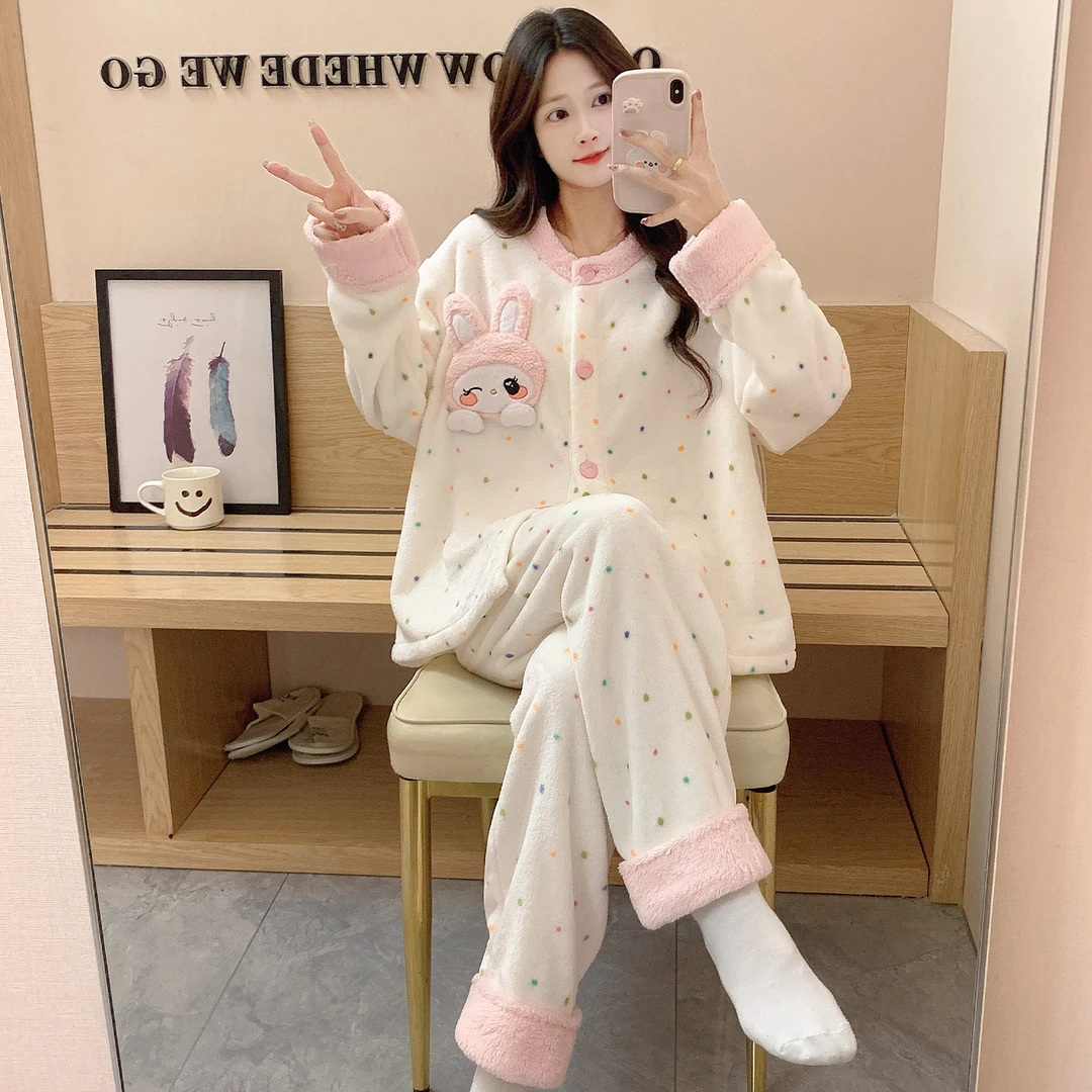 秋冬季法兰绒睡衣女长袖长裤甜美卡通韩版冬季加厚保暖家居服套装