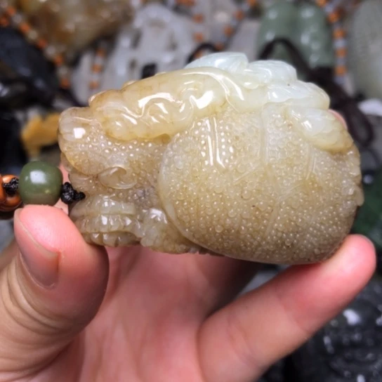 未镶嵌和田玉把件