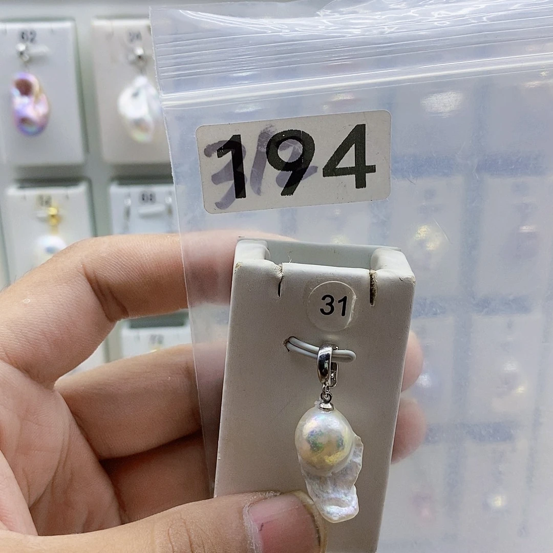 颈饰合金淡水珍珠