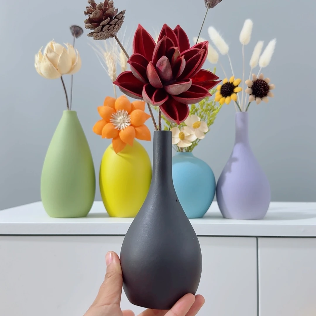 摆件陶瓷小花瓶含花总高约20-30cm