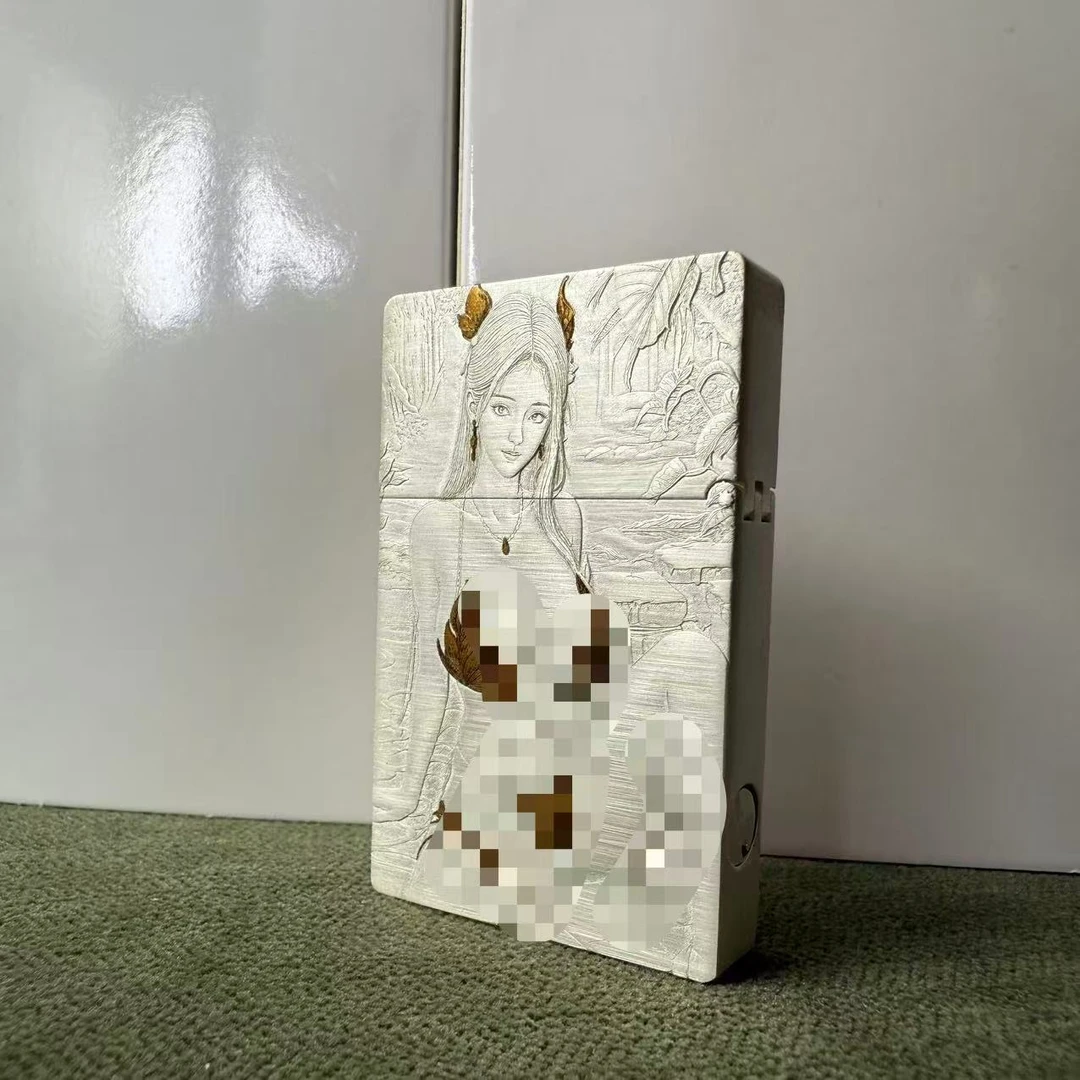 帕伽尼  镀银鎏金 双色  枫叶女郎  一体机打火机