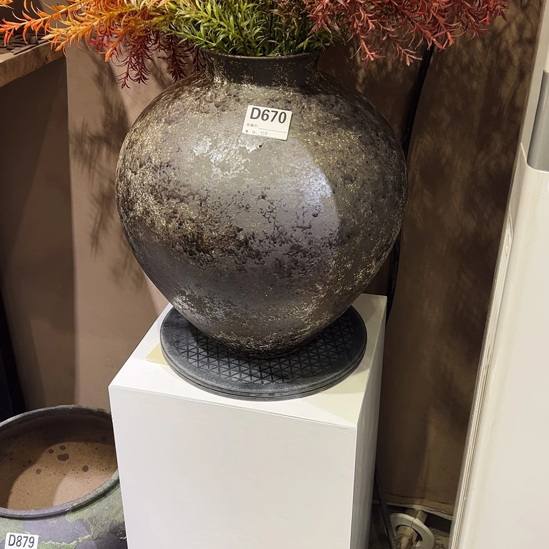 B***I瓶D670高42口12无孔