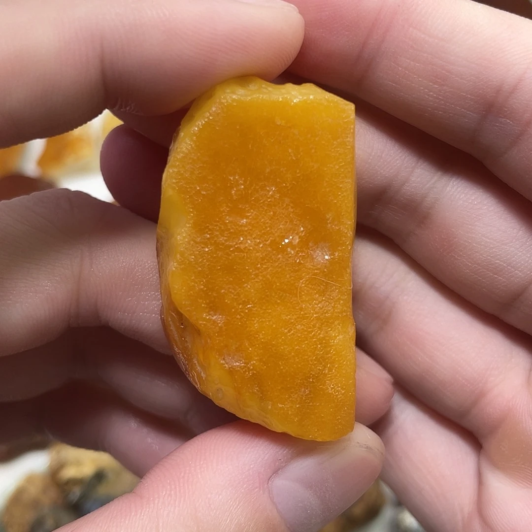 定制琥珀未镶嵌原矿蜜蜡