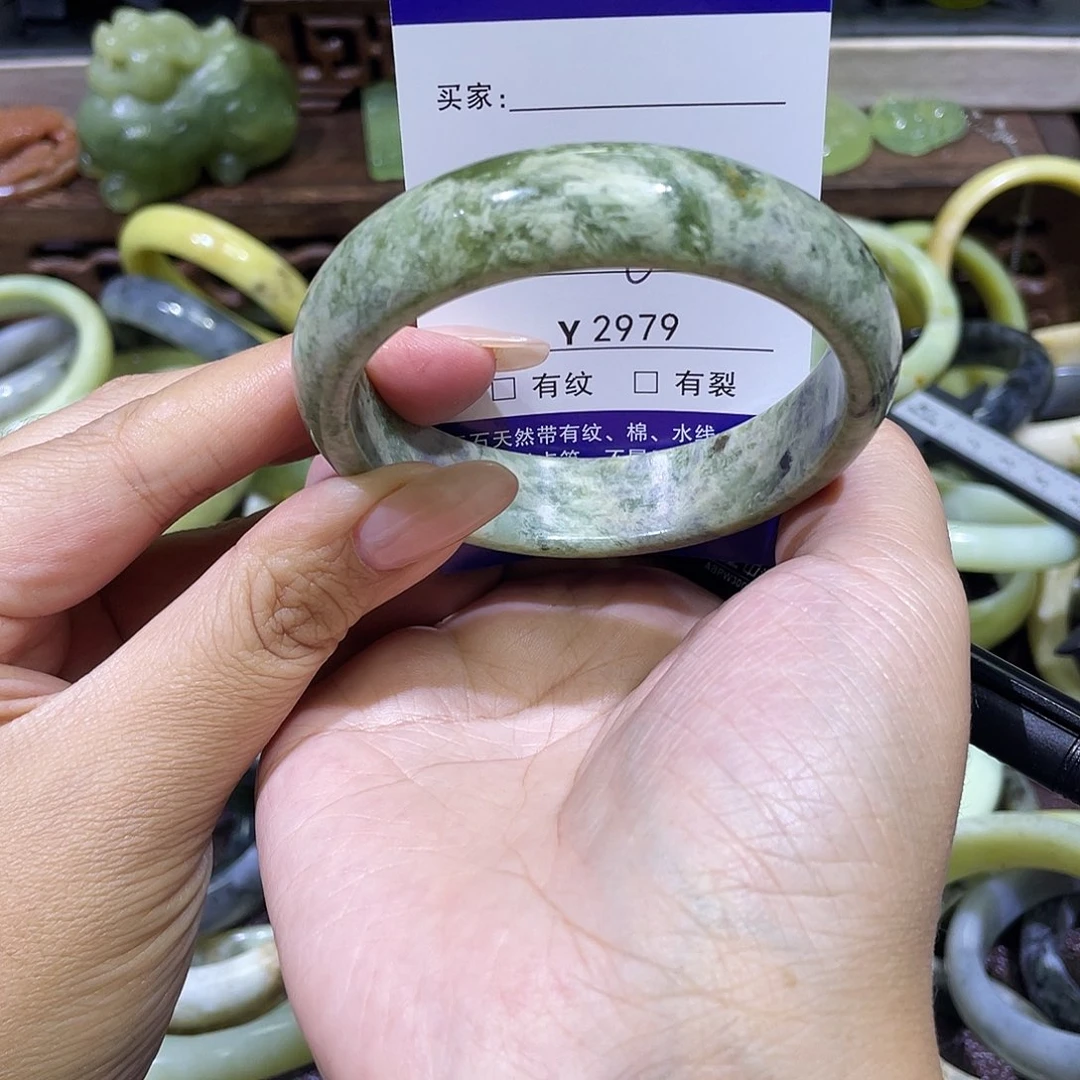 蛇纹石玉未镶嵌手镯2979