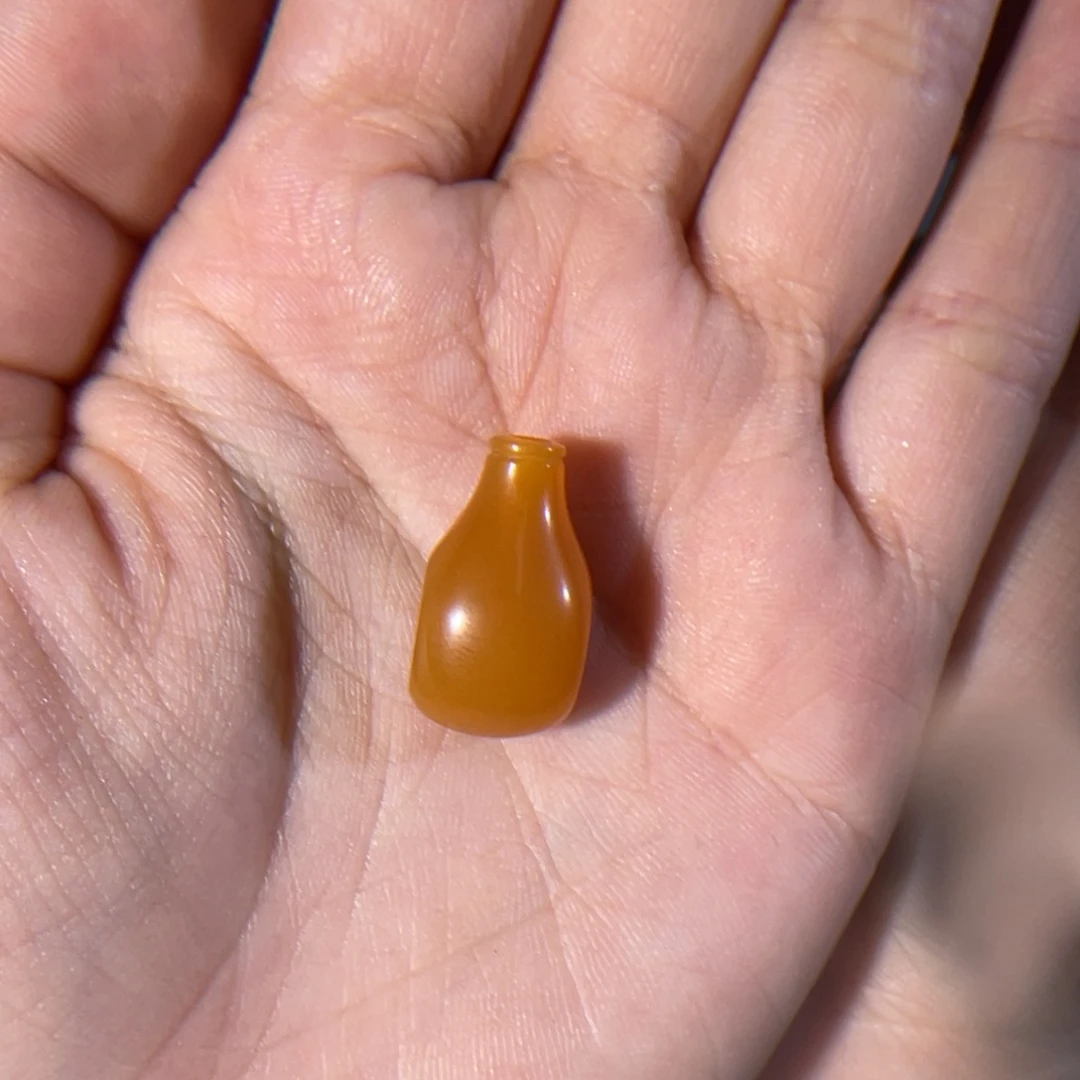 石英质玉（黄龙玉）未镶嵌雕件清*缅黄 三通