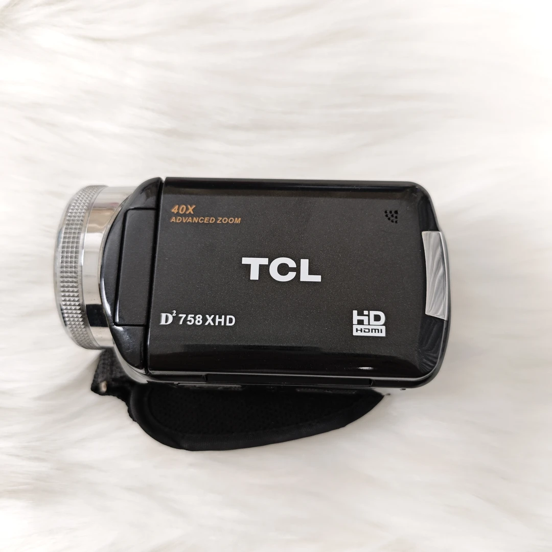 9新  tcl dv机 福利款 送电池内存卡充电器