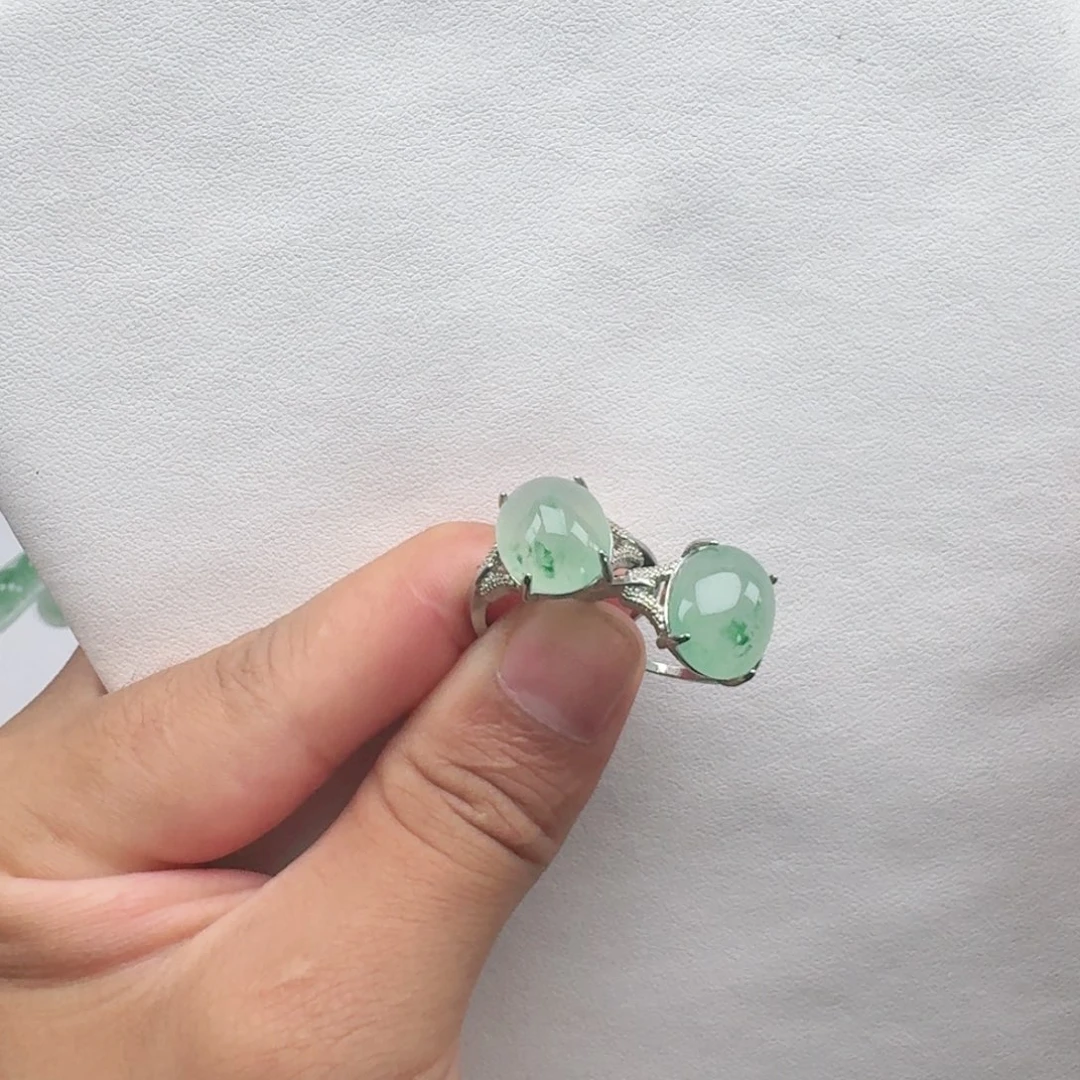 石英质玉（非洲翠）合金戒指14*12