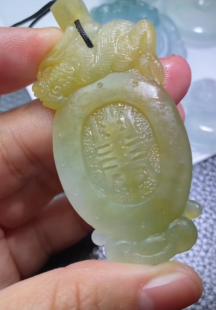 定制翡翠不支持七天