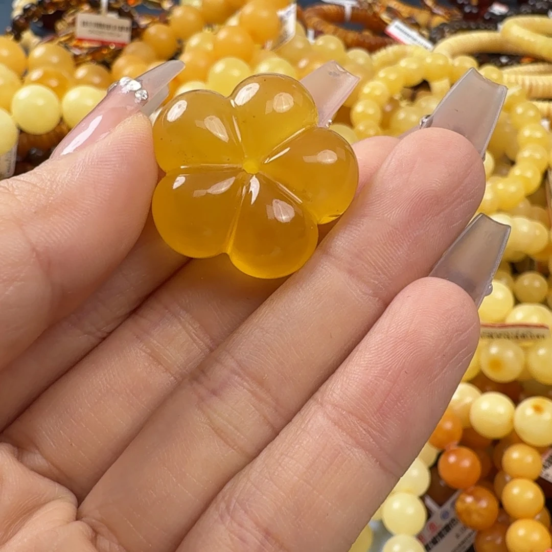 琥珀未镶嵌珠宝奇石