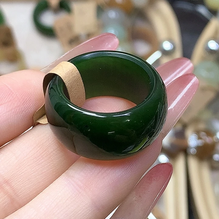 和田玉戒指未镶嵌