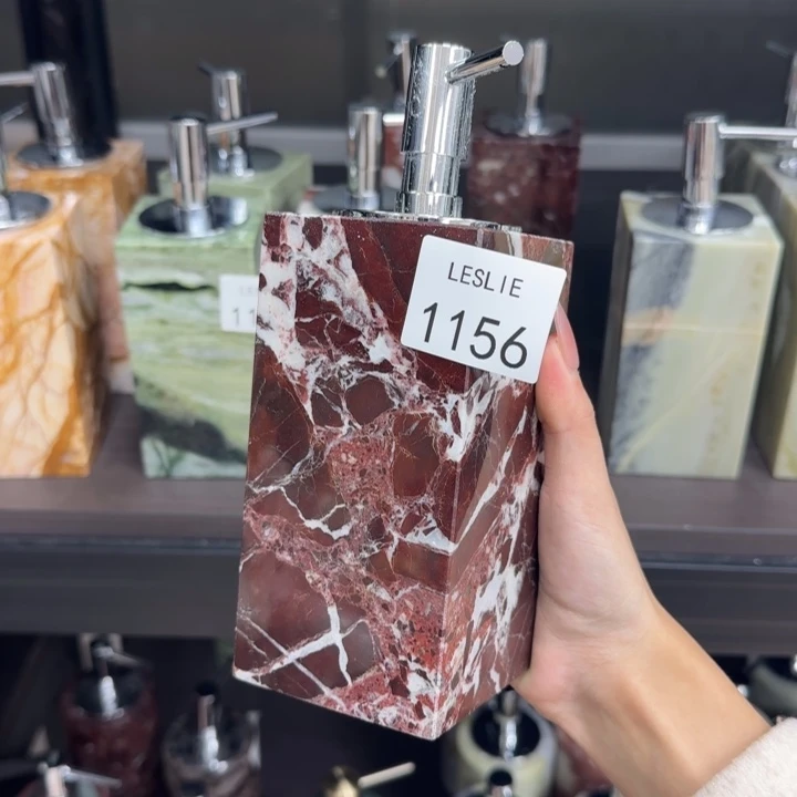 X1156.                 漏