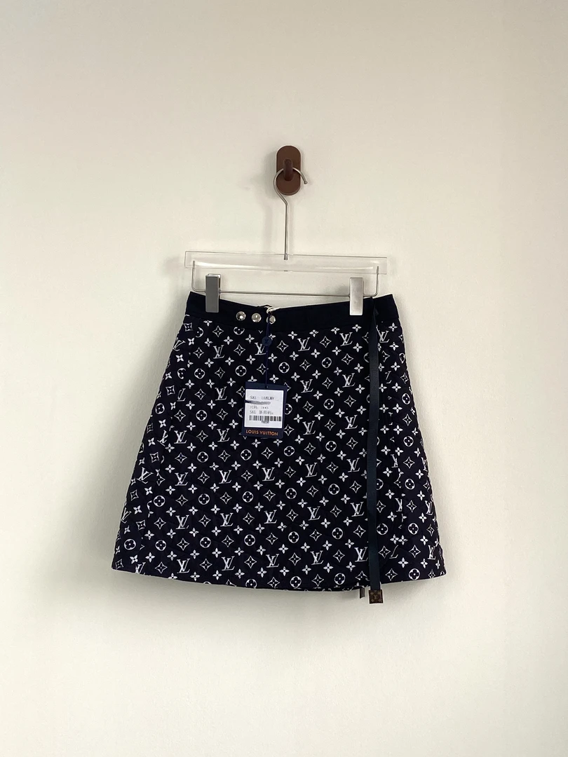 未使用 LouisVuitton/路易威登 aa7732/黑色满印logo裙