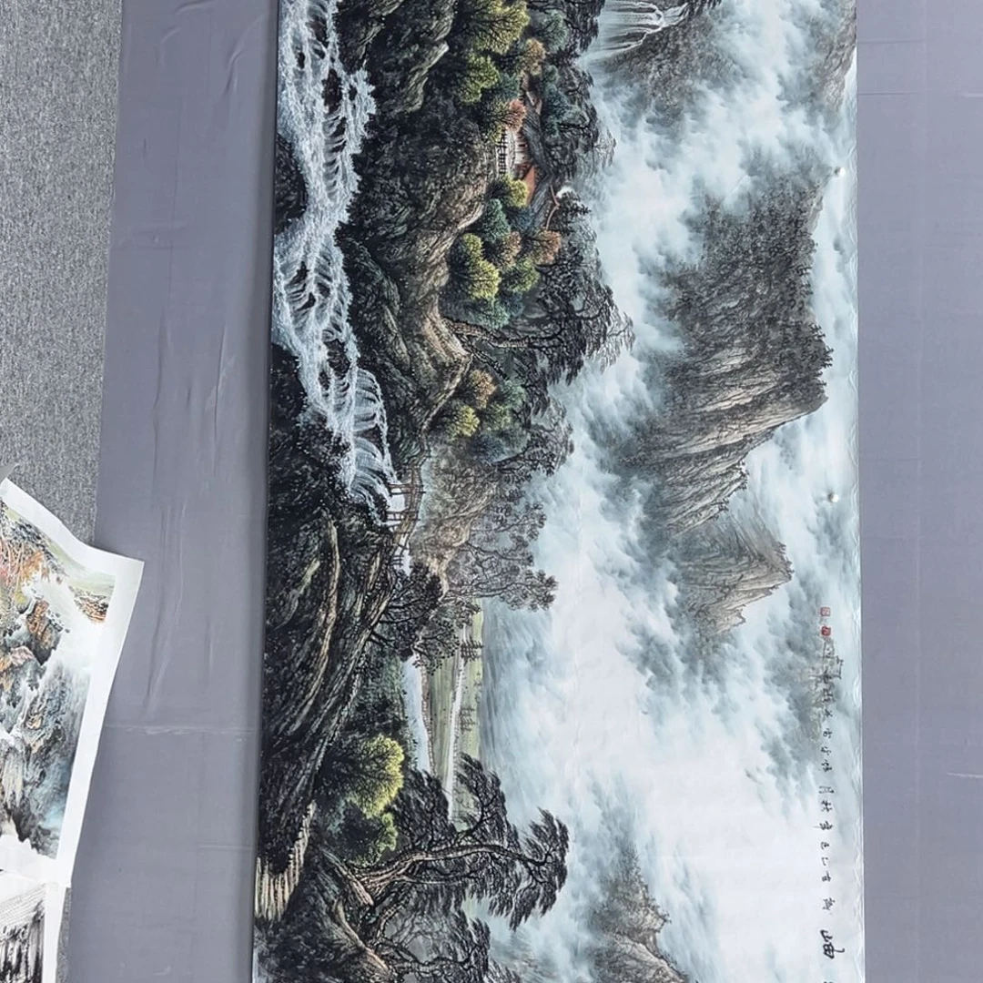 国画卖字画的小老板