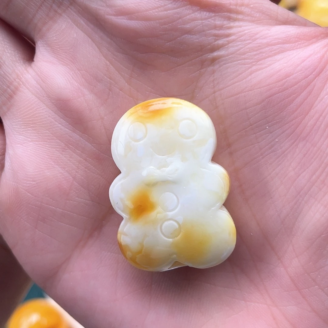 琥珀裸石未镶嵌蜜蜡