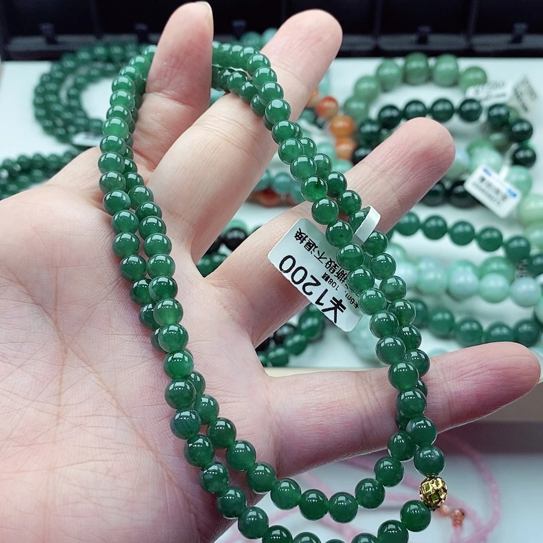 翡翠未镶嵌毛衣链