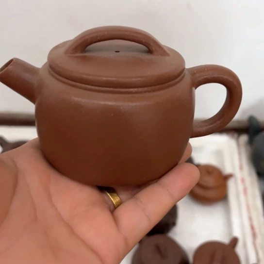 茶壶紫砂瑕疵……………………