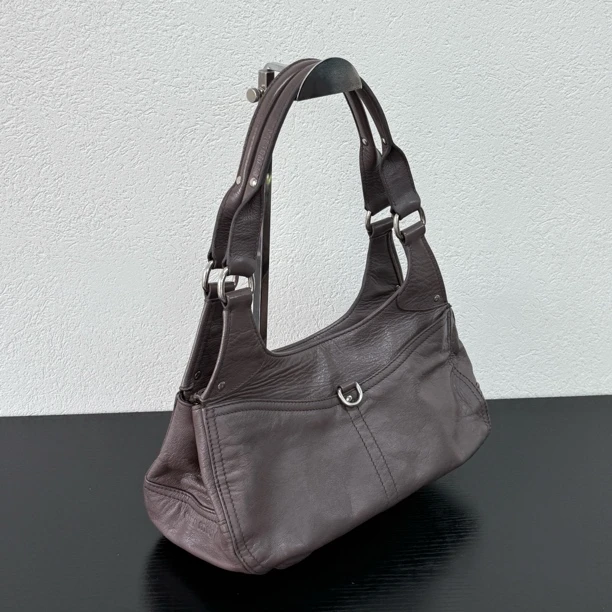 95新 MIU MIU/缪缪 全皮侧标压印双兜机车hobo单肩包 118729