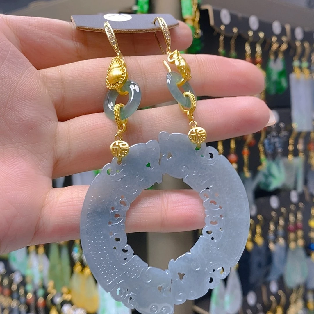 未镶嵌翡翠耳饰翡翠