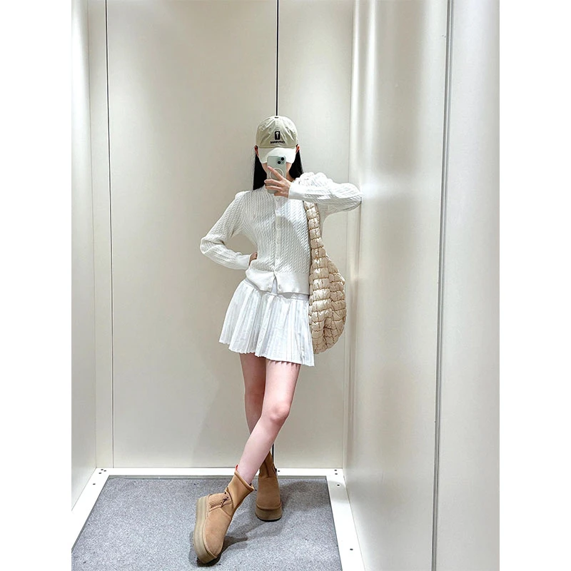 韩系设计感小众洋气针织纽扣长袖开衫上衣高腰a字半身裙百褶裙女