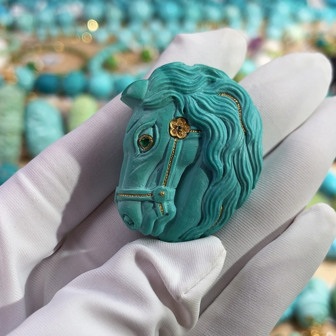 绿松石未镶嵌珠宝奇石