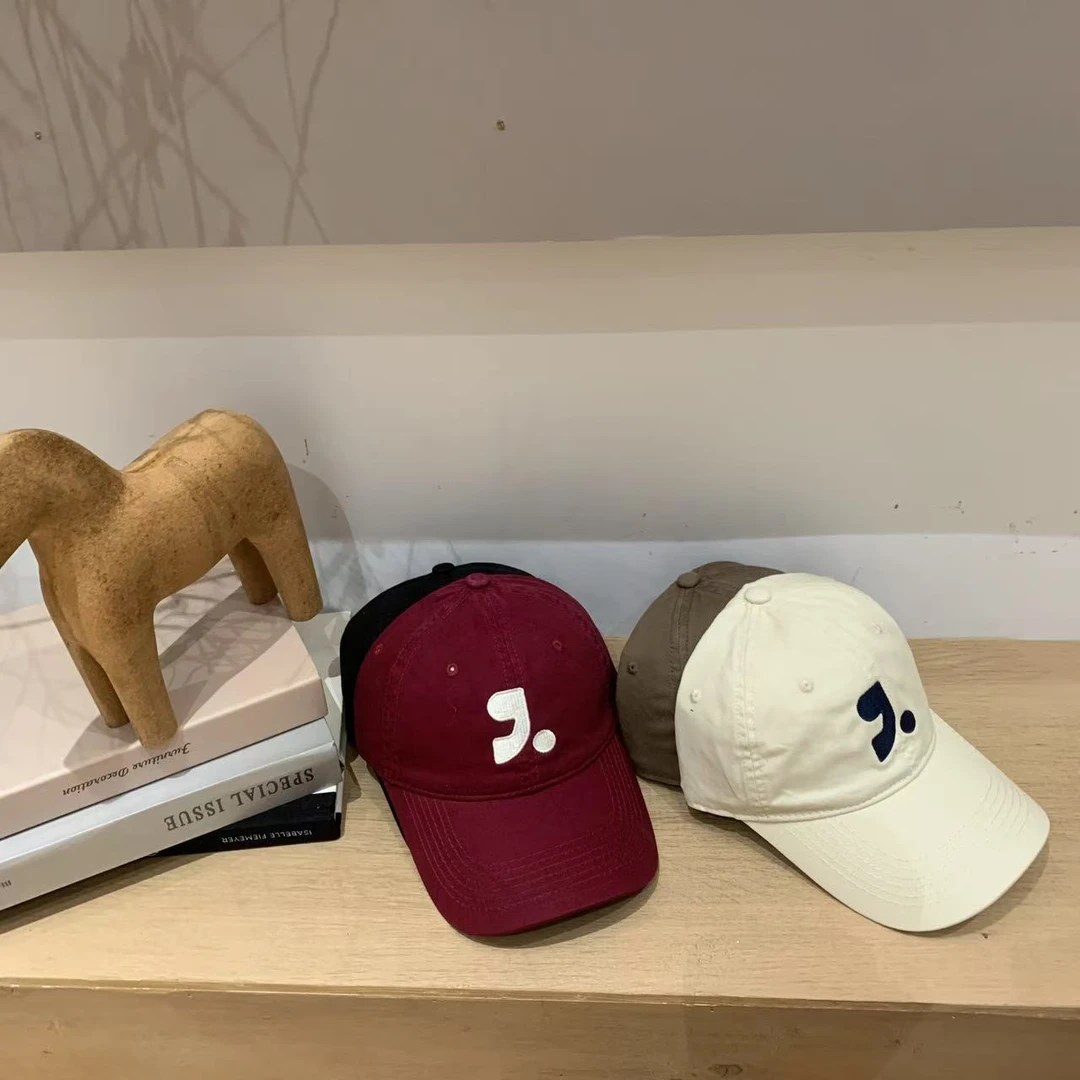 小逗号刺绣可调节棒球帽5-2-15