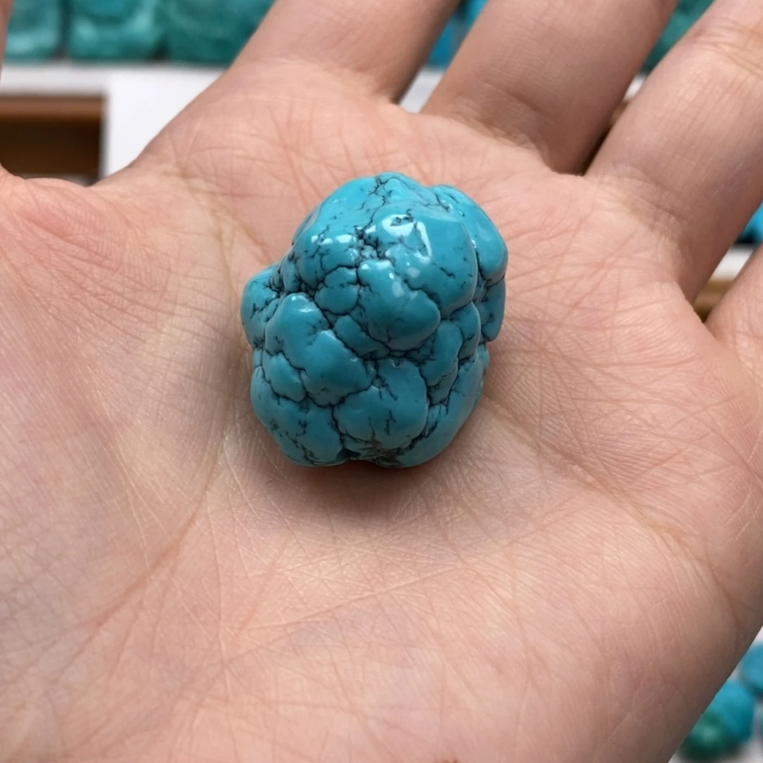 未镶嵌绿松石颈饰