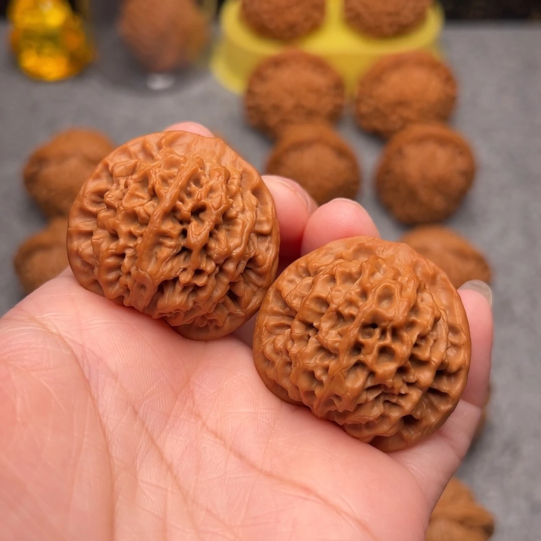 把件文玩核桃精品新果奶油蜡皮秦闷38全品