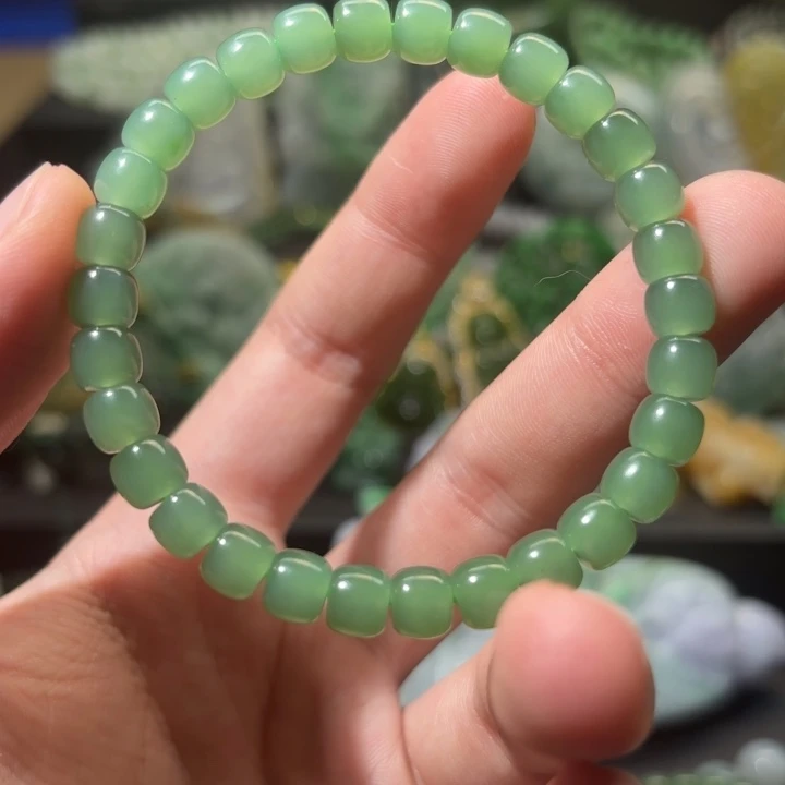 和田玉（碧玉）颈饰未镶嵌直切手串