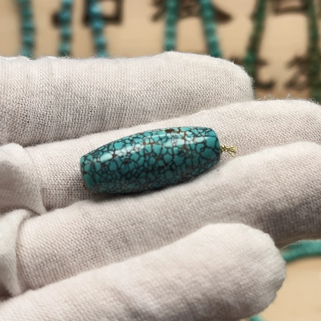 绿松石乌兰花桶珠未镶嵌