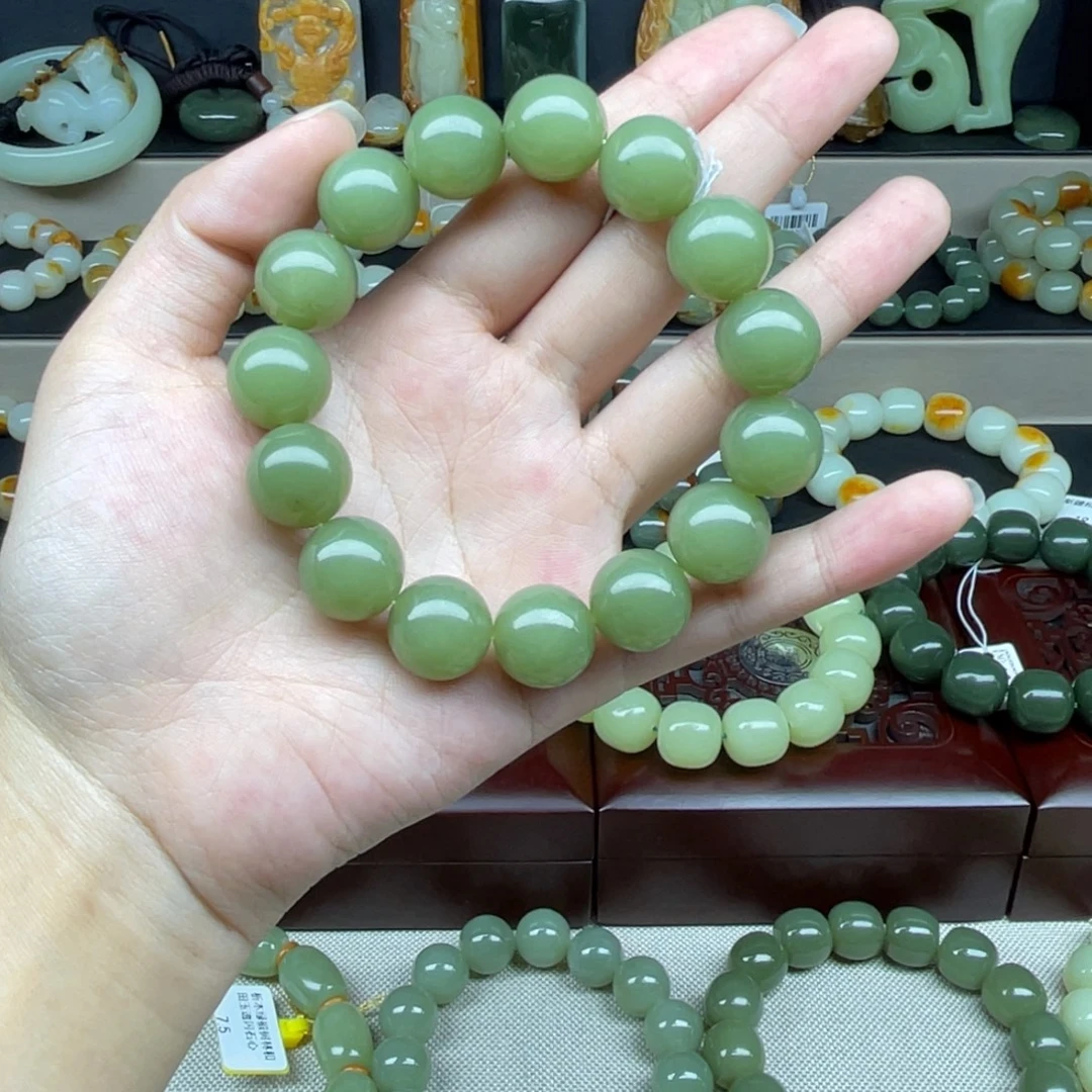 和田玉（糖玉）未镶嵌手链