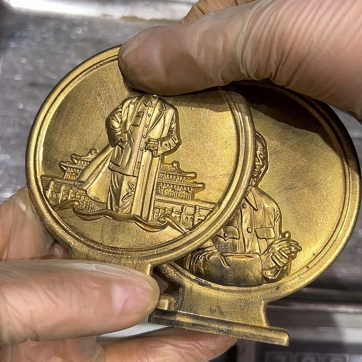 微瑕疵黄铜摆件工艺品