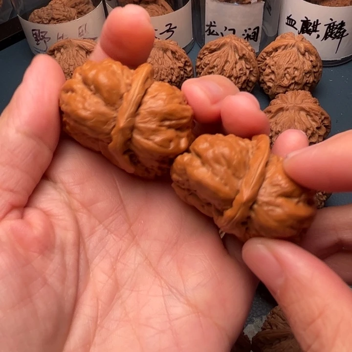 吊坠文玩核桃蛤蟆头半壁江山